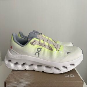 ON CLOUD TILT SNEAKERS